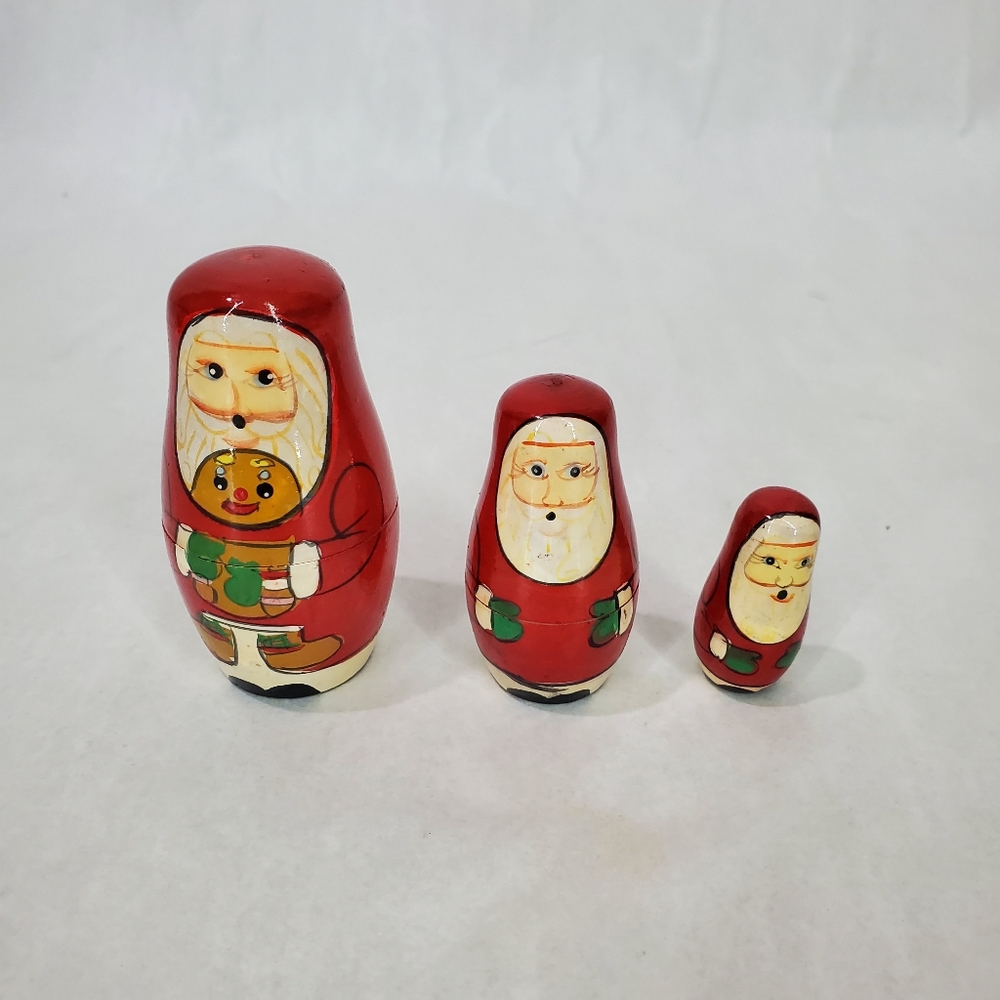 Nesting SANTA Doll🪆